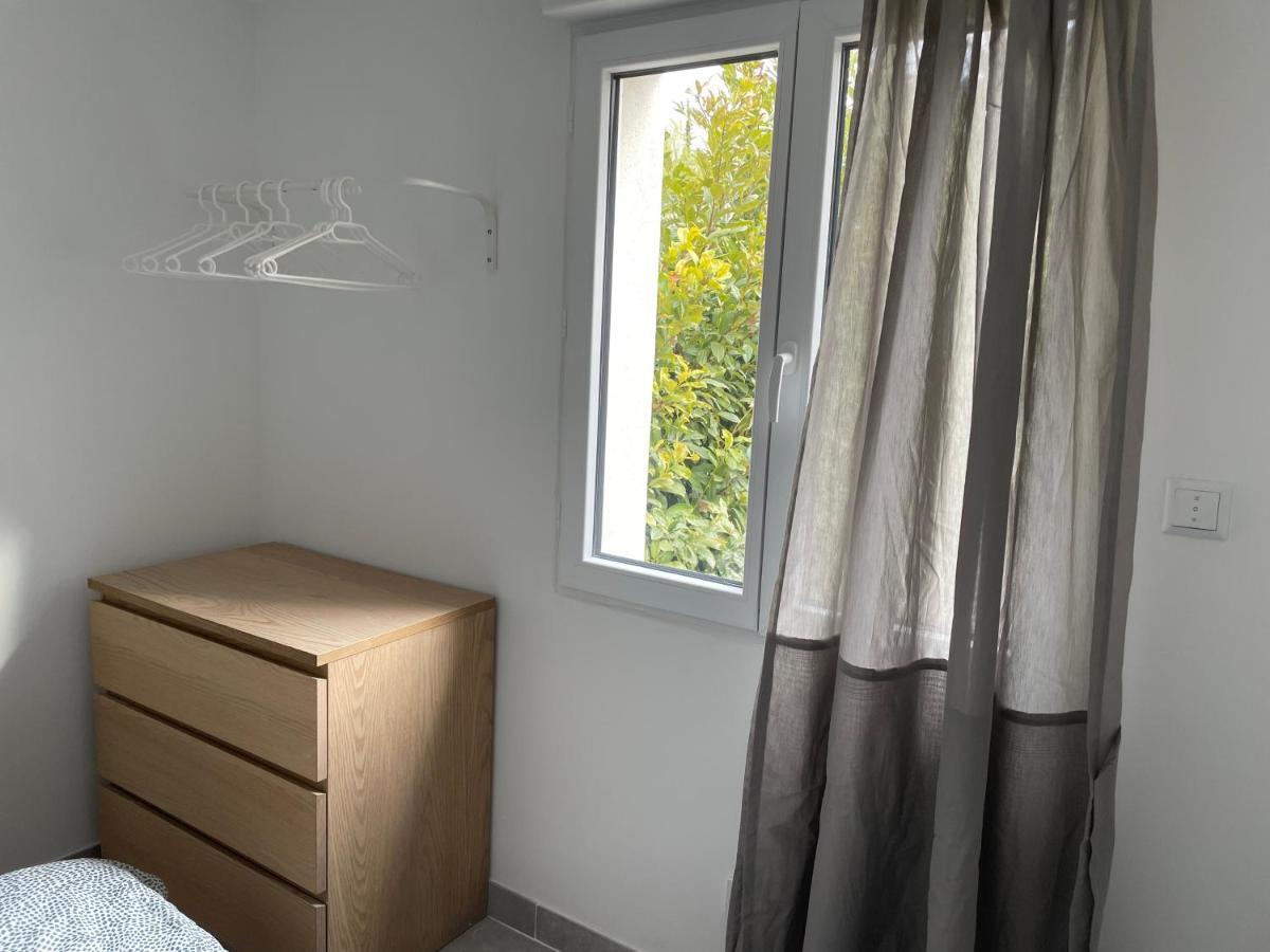 Appartement Avec Terrasse Vue Sorgue Le Thor Exterior photo